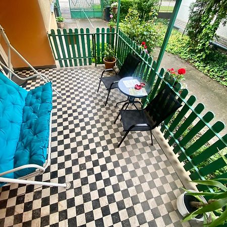 Grany'S Retro Guesthouse Near Budapest Airport Vecsés Zewnętrze zdjęcie