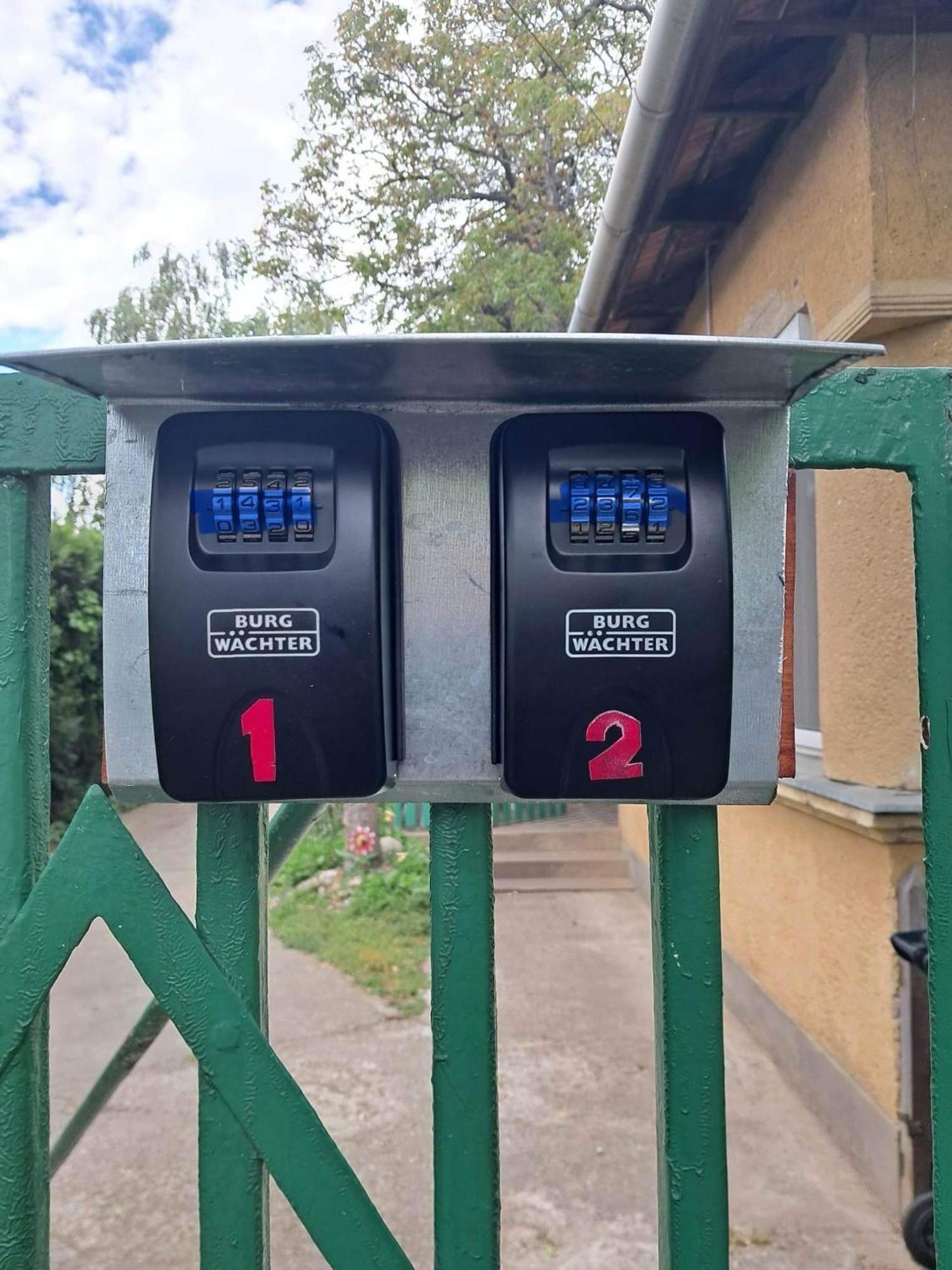 Grany'S Retro Guesthouse Near Budapest Airport Vecsés Zewnętrze zdjęcie